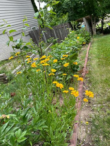 10747 Red Pine Drive, Fishers, IN 46037