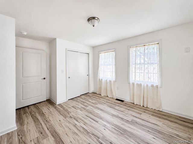 25 Marina Drive, Catskill, NY 12414