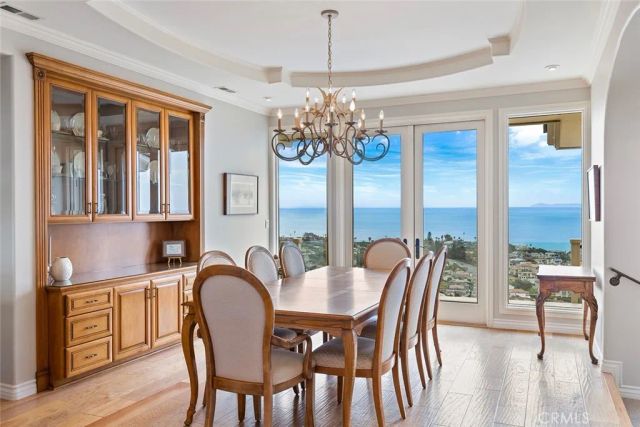 1221 Emerald Bay, Laguna Beach, CA 92651