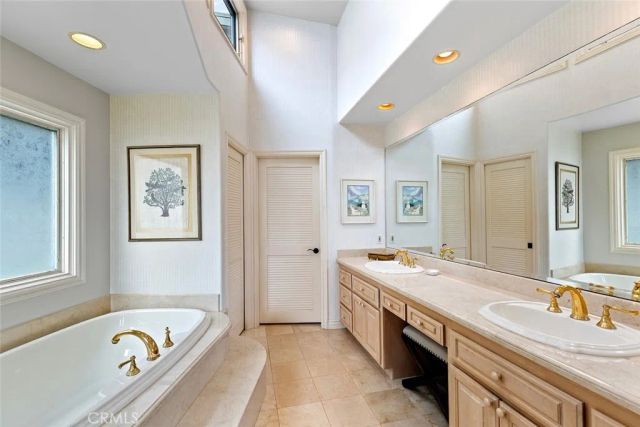 1221 Emerald Bay, Laguna Beach, CA 92651