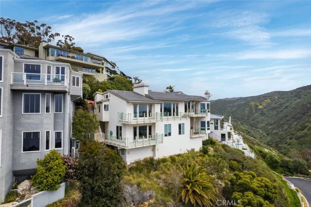 1221 Emerald Bay, Laguna Beach, CA 92651