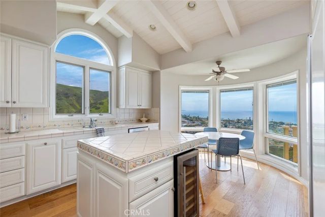 1221 Emerald Bay, Laguna Beach, CA 92651
