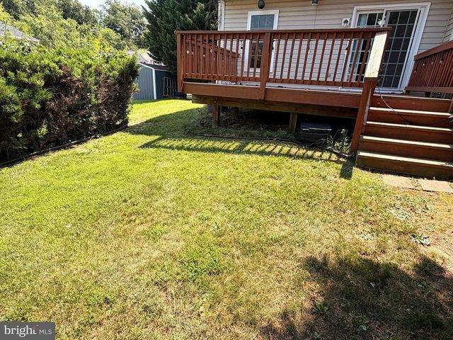 5310 CASTLESTONE DR, Baltimore, MD 21237