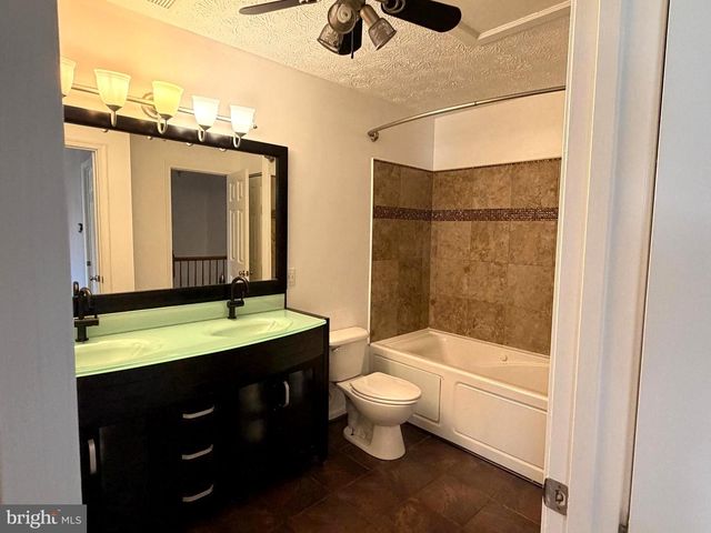 5310 CASTLESTONE DR, Baltimore, MD 21237