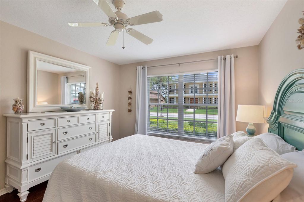 Image 6 of property listing at 21314 MARSH HAWK DRIVE, Land O Lakes, FL 34638