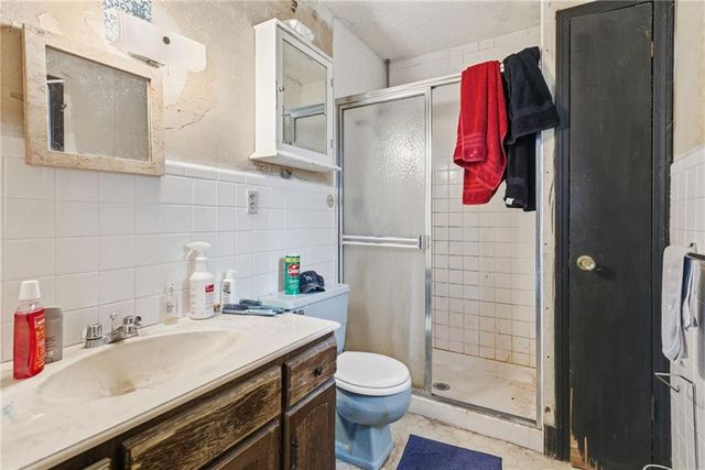 14903 E Kentucky Road, Independence, MO 64050