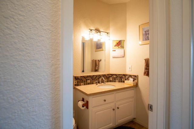 2495 Muirfield Ct, Lincoln, CA 95648