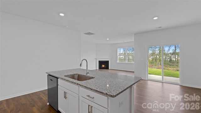 23 Ridgehaven Drive, Waynesville, NC 28786