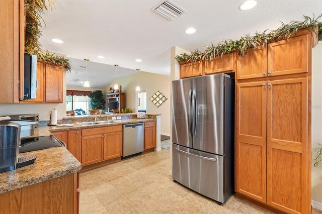 3593 BARREL LOOP, The Villages, FL 32163