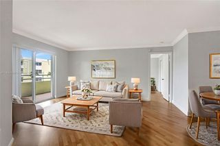 10755 SW 108th Ave 205, Miami, FL 33176