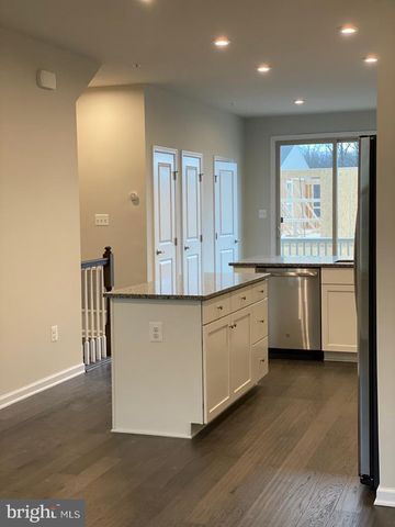 3102 POTTERS HILL RD, Hanover, MD 21076