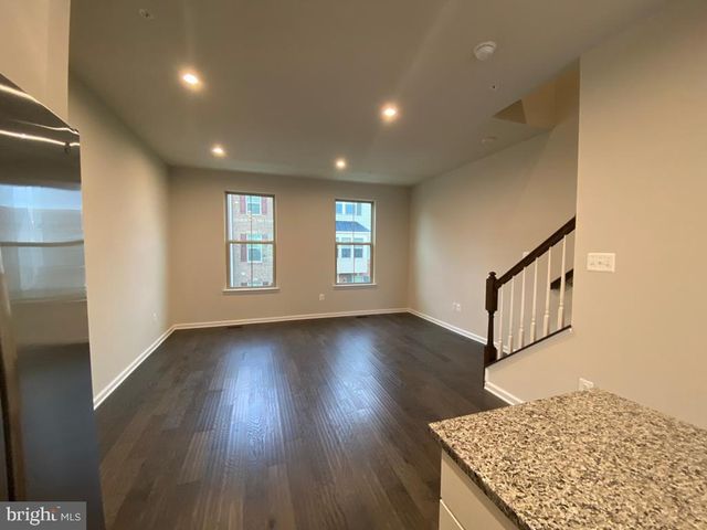 3102 POTTERS HILL RD, Hanover, MD 21076