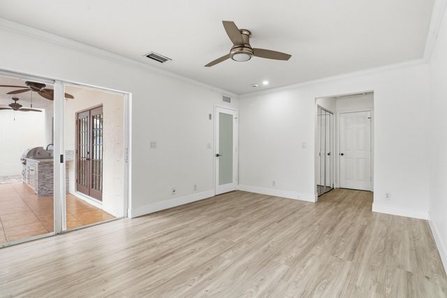 105 Vanessa Street, Palm Springs, FL 33461