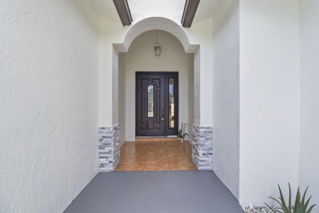 105 Vanessa Street, Palm Springs, FL 33461