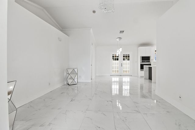 105 Vanessa Street, Palm Springs, FL 33461