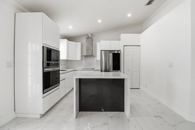 105 Vanessa Street, Palm Springs, FL 33461