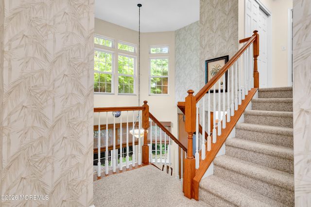73 Windward Drive, Manahawkin, NJ 08050