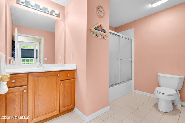 73 Windward Drive, Manahawkin, NJ 08050
