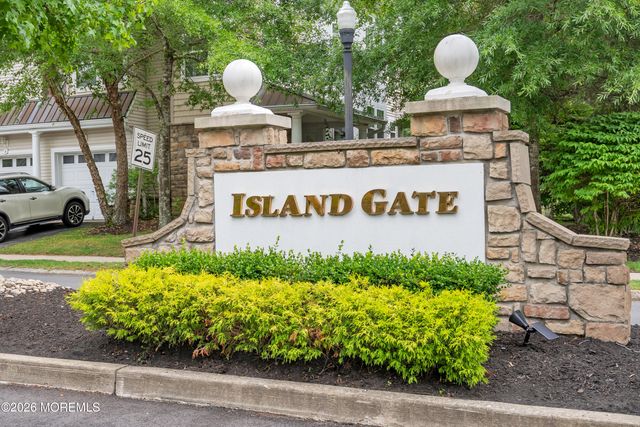 73 Windward Drive, Manahawkin, NJ 08050