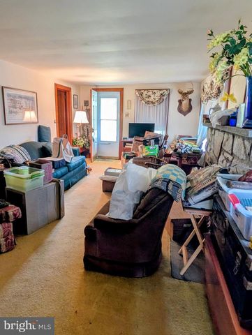 545 N OCTORARA TRL, Parkesburg, PA 19365