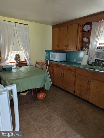 545 N OCTORARA TRL, Parkesburg, PA 19365