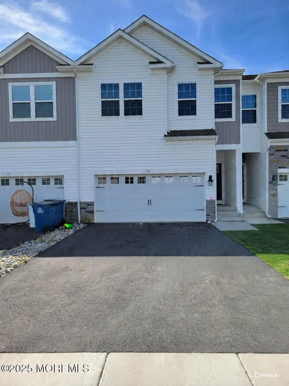 55 Mantoloking Drive, Jackson, NJ 08527