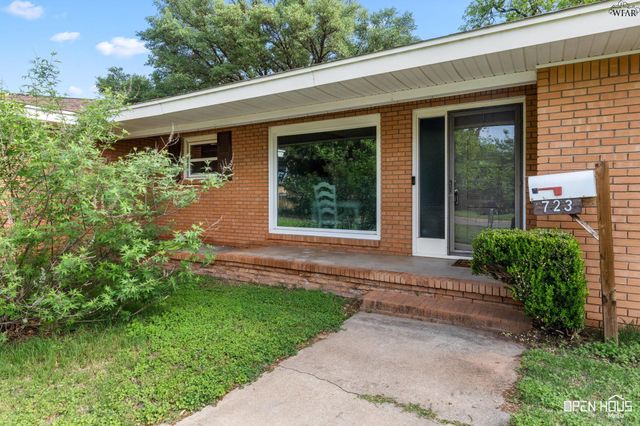 723 MAPLE STREET, Burkburnett, TX 76354