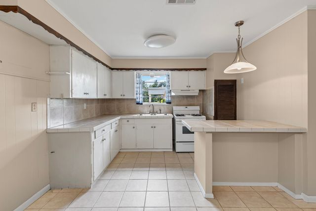 122 Fm 275, Emory, TX 75440