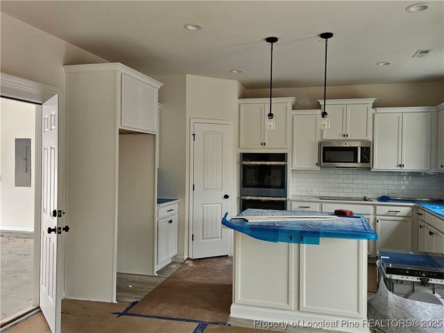 1819 Smith Farm Street, Fayetteville, NC 28306