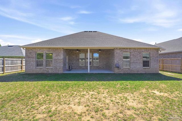 1473 Penn State Ct, Gulf Breeze, FL 32563