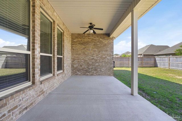 1473 Penn State Ct, Gulf Breeze, FL 32563