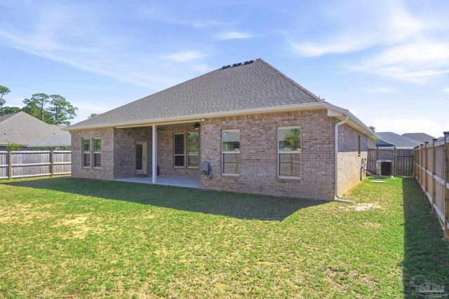 1473 Penn State Ct, Gulf Breeze, FL 32563