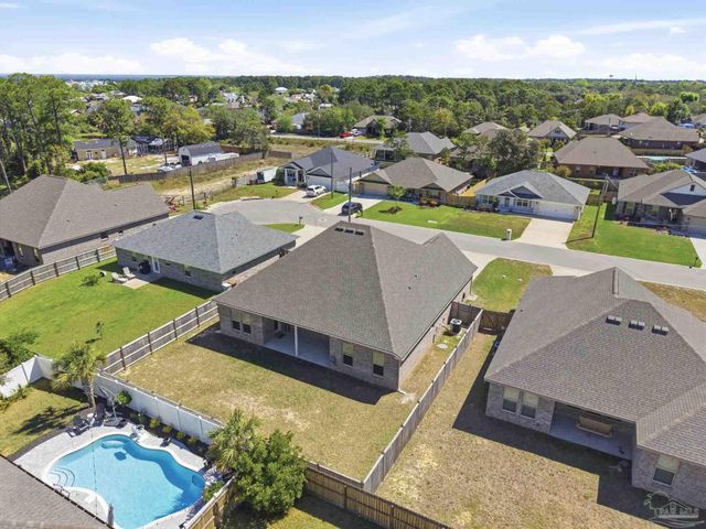 1473 Penn State Ct, Gulf Breeze, FL 32563