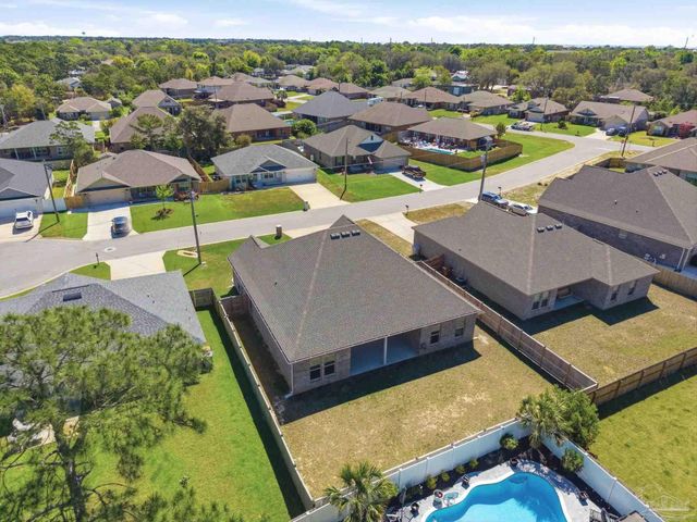 1473 Penn State Ct, Gulf Breeze, FL 32563