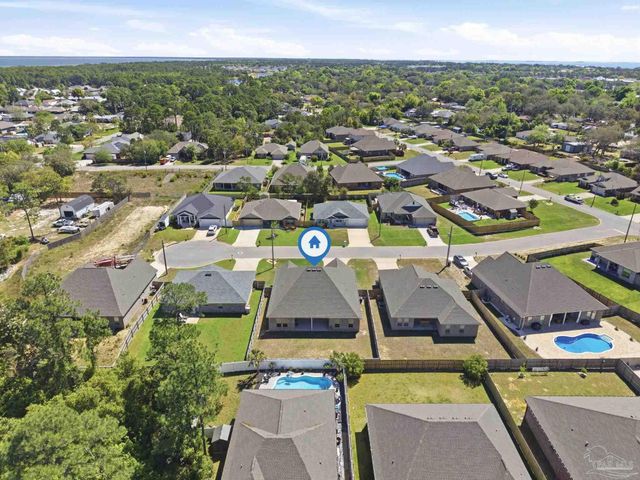 1473 Penn State Ct, Gulf Breeze, FL 32563