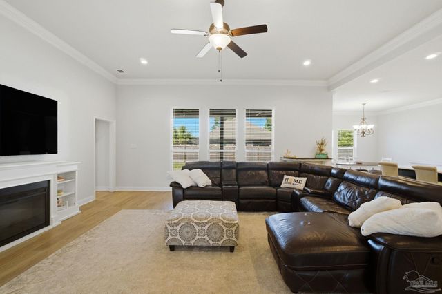 1473 Penn State Ct, Gulf Breeze, FL 32563