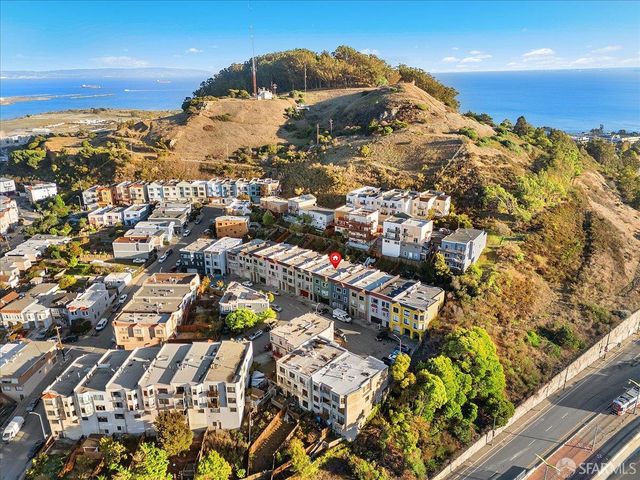 52 Jennings Court, San Francisco, CA 94124