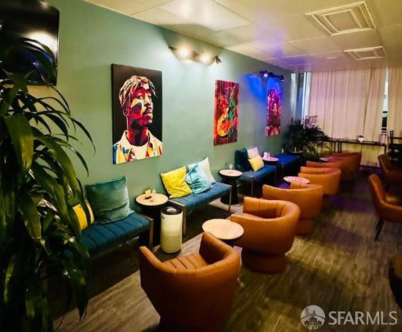 52 Jennings Court, San Francisco, CA 94124