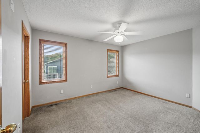 850 114th Avenue NE, Blaine, MN 55434