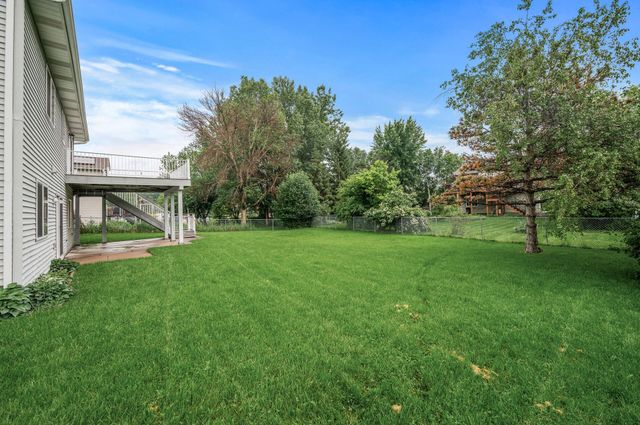 850 114th Avenue NE, Blaine, MN 55434