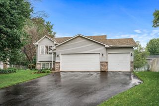 850 114th Avenue NE, Blaine, MN 55434