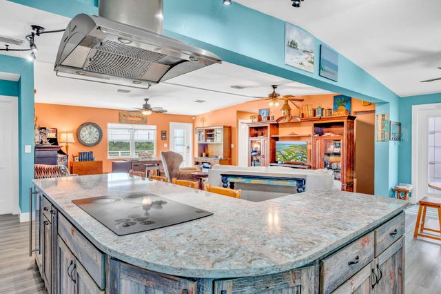 17227 Allamanda Drive, Sugarloaf Key, FL 33042