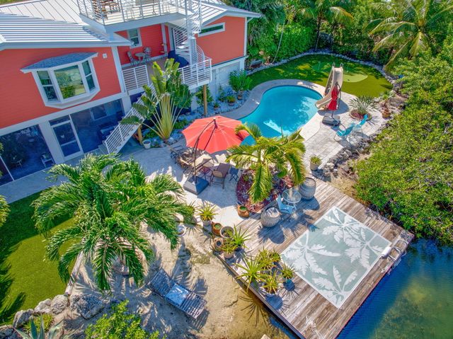 17227 Allamanda Drive, Sugarloaf Key, FL 33042