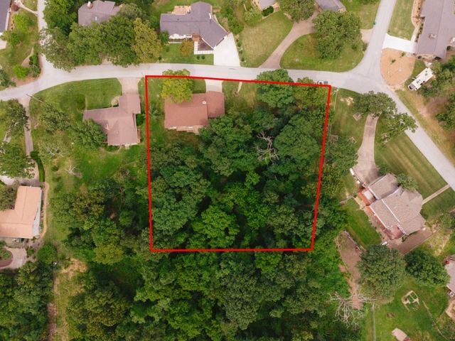 8225 Old White River Road, Rogers, AR 72756