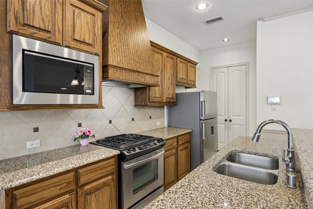 5004 Province Place, Irving, TX 75038