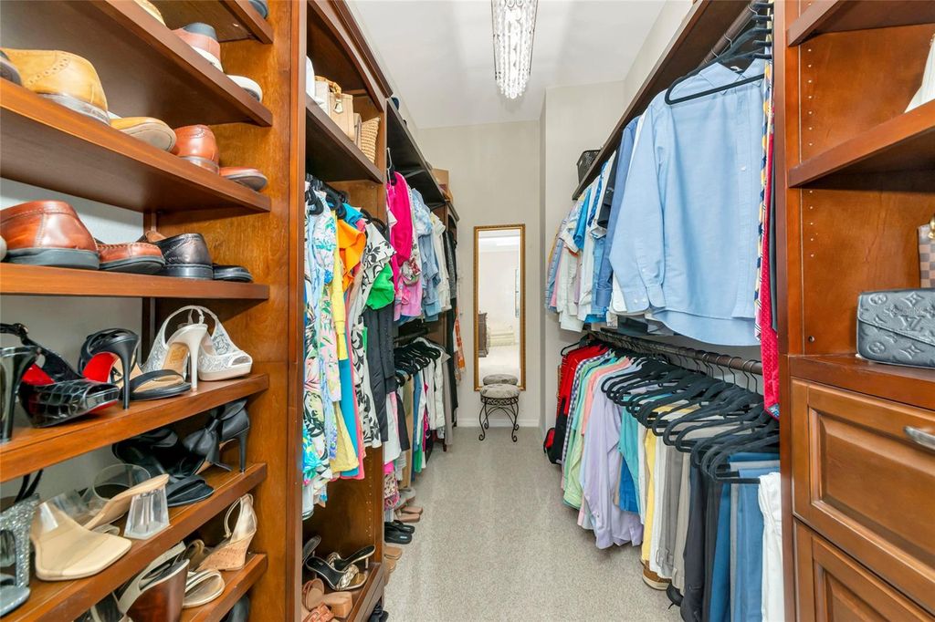Image 25 of property listing at 13026 RAMBLEWOOD TRAIL, Bradenton, FL 34211