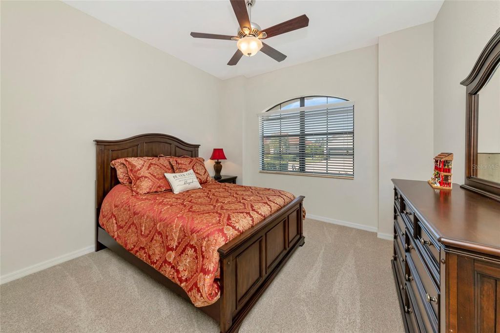Image 30 of property listing at 13026 RAMBLEWOOD TRAIL, Bradenton, FL 34211