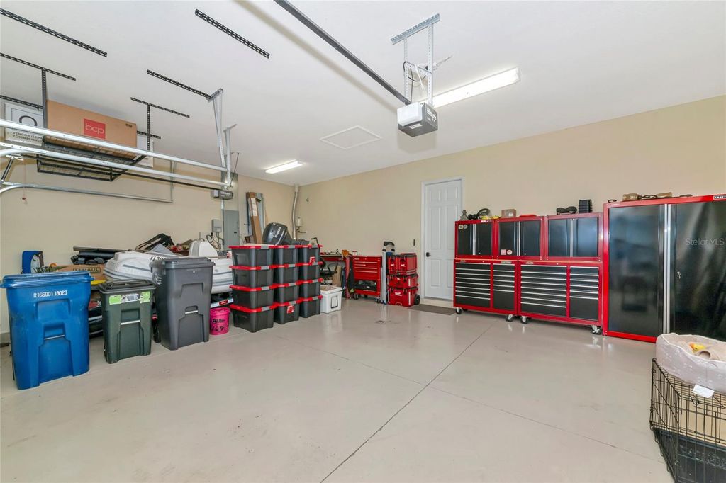 Image 42 of property listing at 13026 RAMBLEWOOD TRAIL, Bradenton, FL 34211