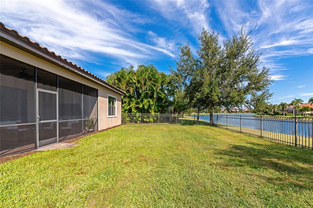 Image 47 of property listing at 13026 RAMBLEWOOD TRAIL, Bradenton, FL 34211