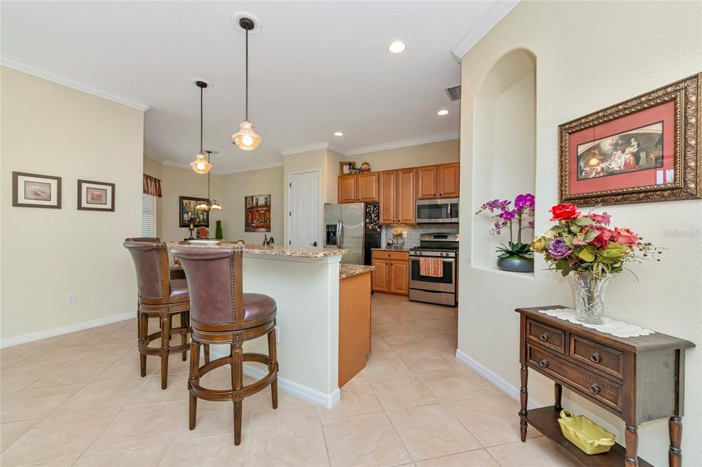 Image 7 of property listing at 13026 RAMBLEWOOD TRAIL, Bradenton, FL 34211